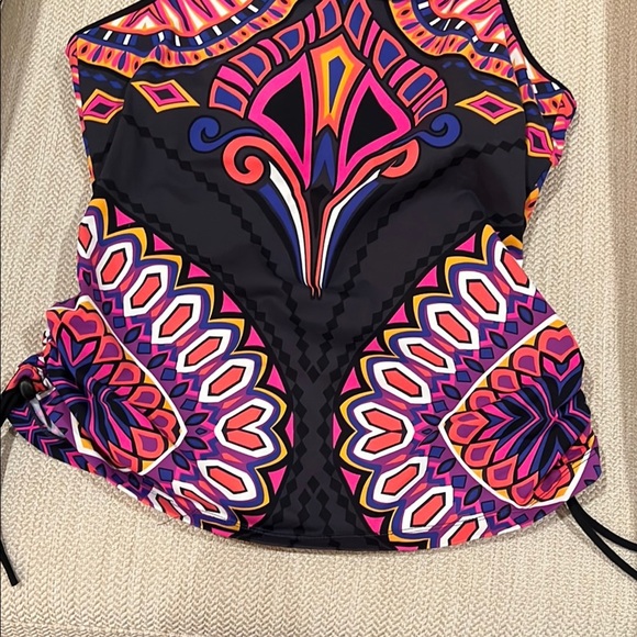 Athleta Rapanui Ready to Run Tankini Swim Top size Medium - Picture 4 of 11